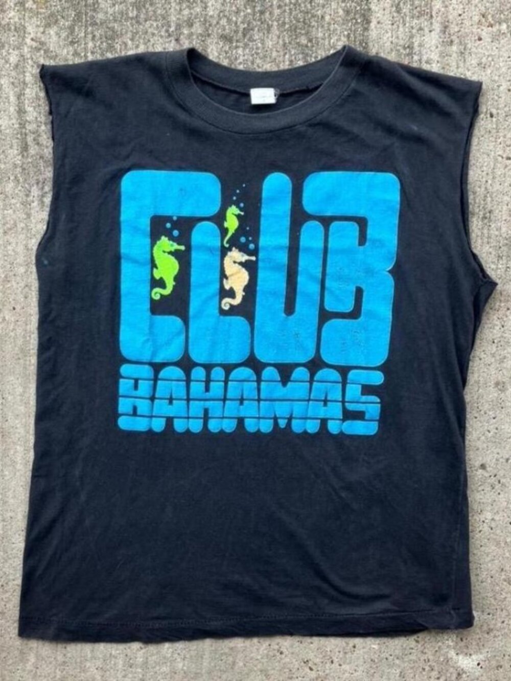 Vintage Club Bahamas cutoff vacation graphic tee